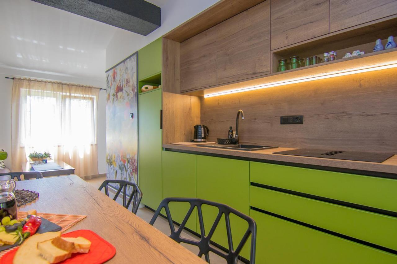 Apartmani Melita มาลินสกา ภายนอก รูปภาพ