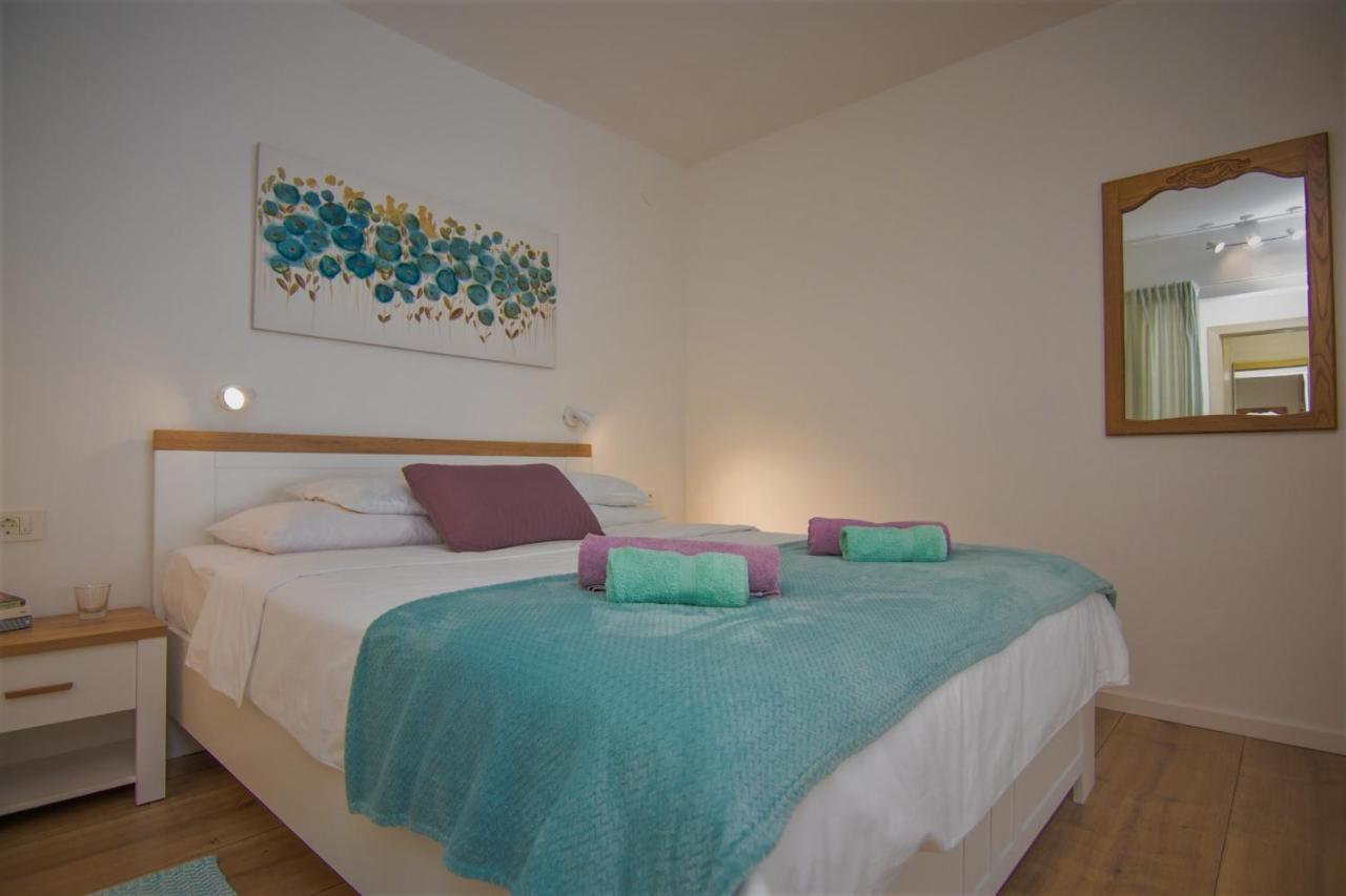 Apartmani Melita มาลินสกา ภายนอก รูปภาพ
