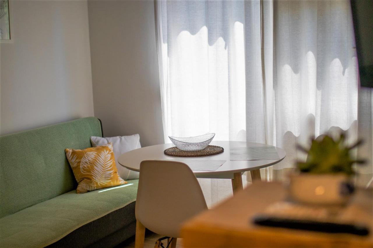 Apartmani Melita มาลินสกา ภายนอก รูปภาพ