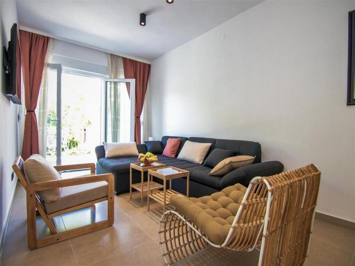Apartmani Melita มาลินสกา ภายนอก รูปภาพ